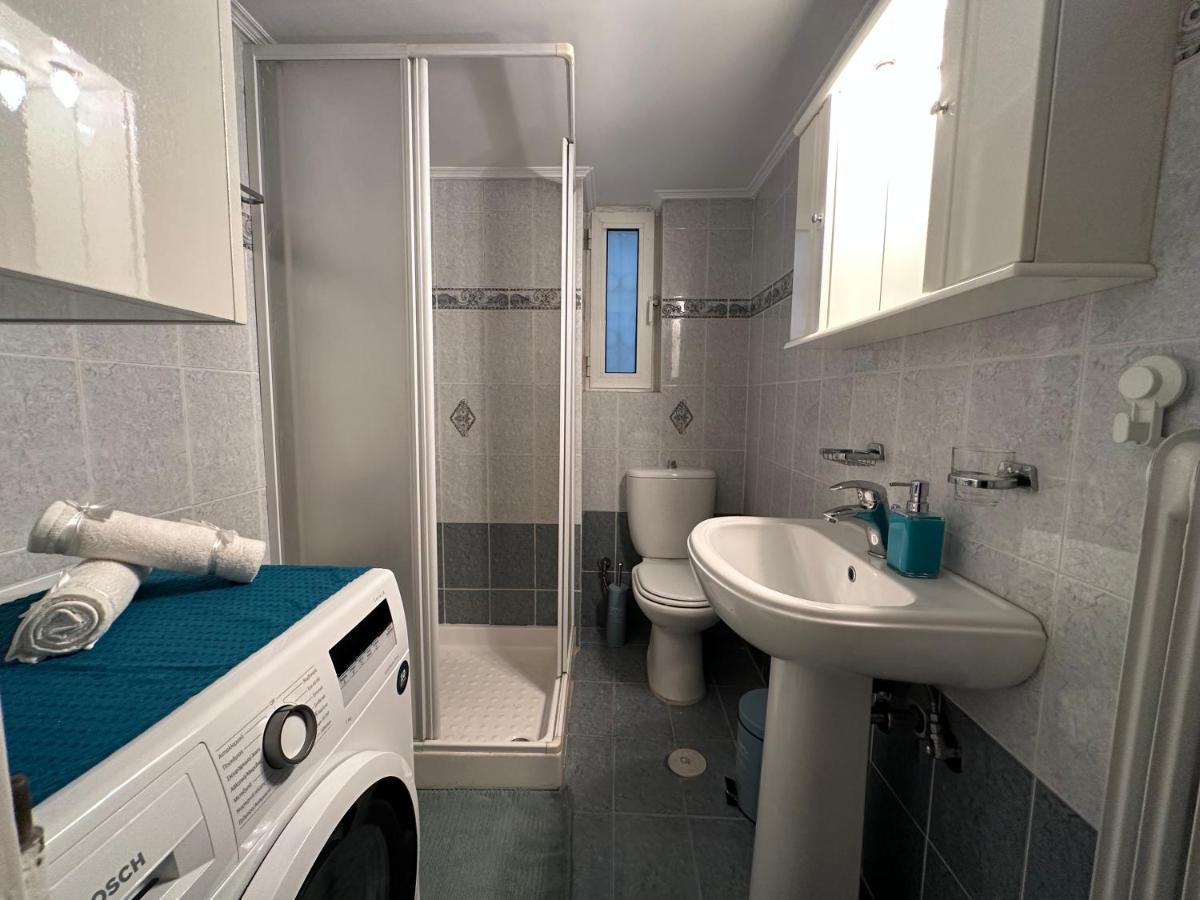 Cozy Apartment Near The City Center And Beaches Афины Экстерьер фото
